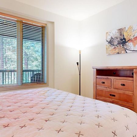 Mammoth Green 118 Located On Sierra Star Golf Course, Private Patio, Summer Pool Condo 马姆莫斯湖 外观 照片